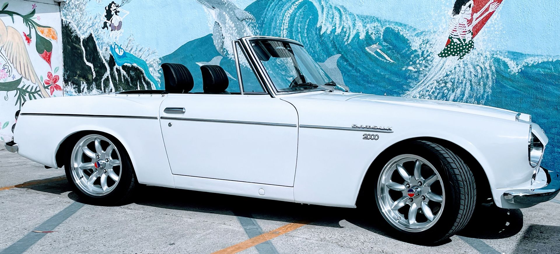 Datsun SP310/311 Roadster with VTO vintage aluminum wheels - Photo 15