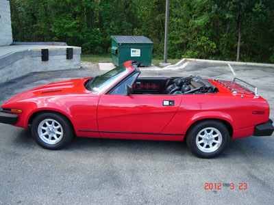 Triumph TR7 with VTO vintage aluminum wheels - Photo 5
