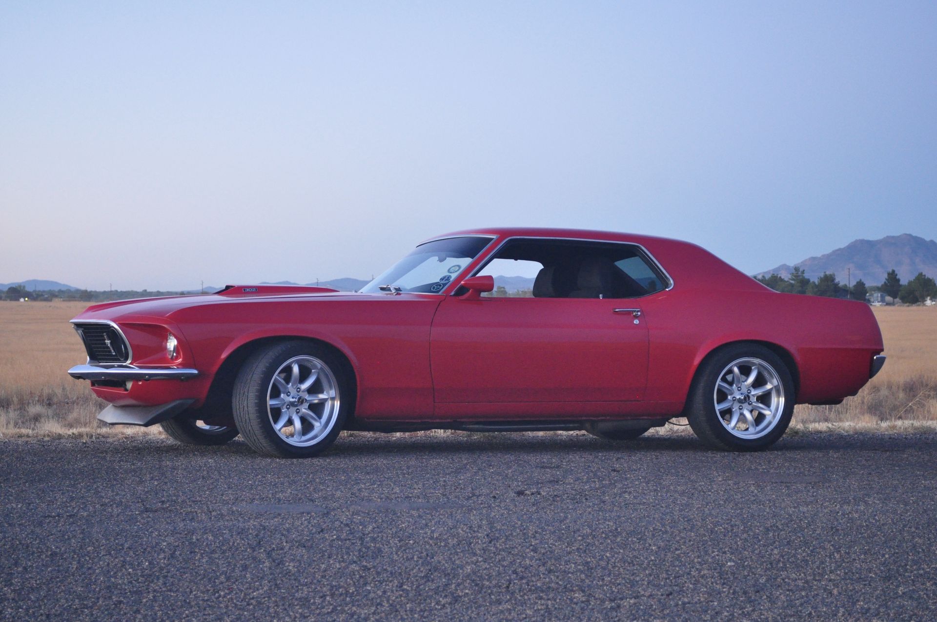 Ford Mustang with VTO vintage aluminum wheels - Photo 4