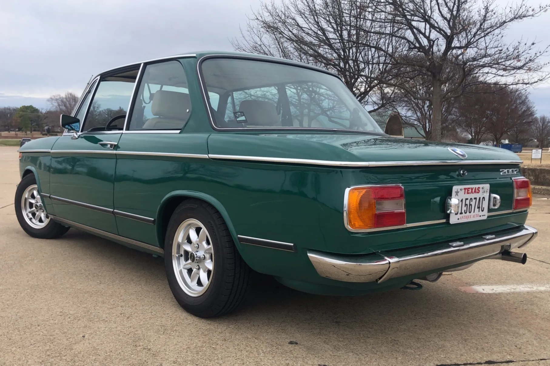 BMW 2002 with VTO vintage aluminum wheels - Photo 1